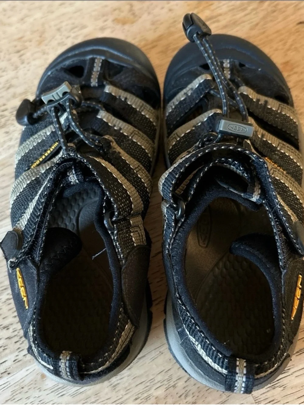 Keen Sandals for Kids, Size 1, Color Black, Olive Green, Gently used.